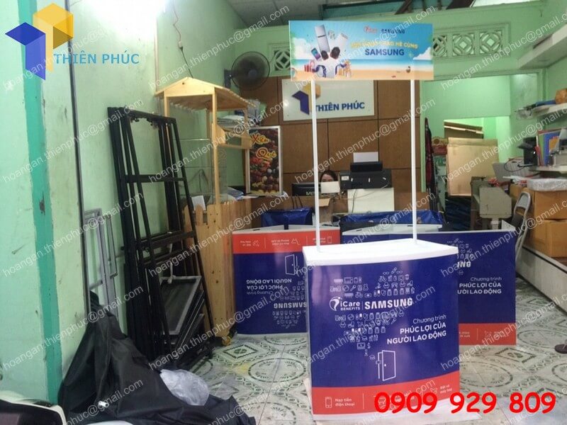 booth nhua lap rap
