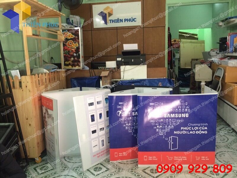 booth nhua lap rap